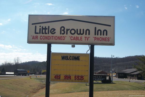 MOHICAN LITTLE BROWN INN-LOUDONVILLE (Loudonville)